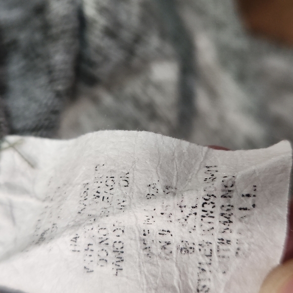 Peach Love California  Womens Green Sweater with elbow patches. - Picture 3 of 3